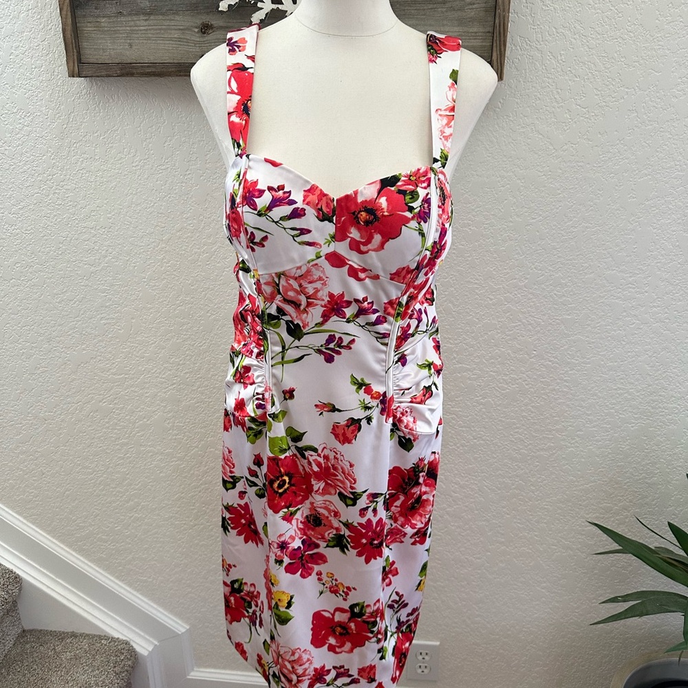 Cache Formal Sleeveless Red and White Floral‎ Satin Dress Size 12
